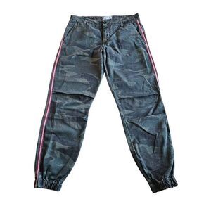 Sundry womens Sz 27 green camo jogger pants casual